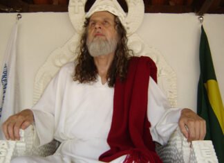 Eu acredito no INRI CRISTO