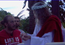 Repórter Ahmed Haggagovic (TV da Suécia) pergunta a INRI CRISTO se ele acredita na BÍBLIA